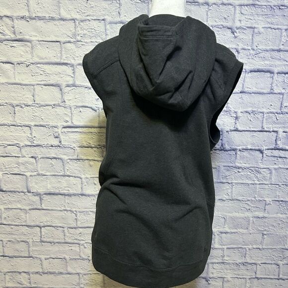 Lululemon Blissed Out Sleeveless Hoodie - Picture 9 of 13